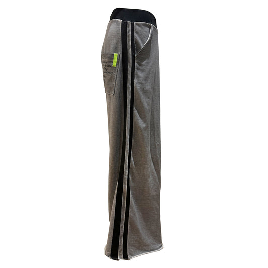 * Hose Tilda